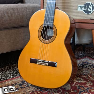 Ryoji Matsuoka M100 Classical Guitar, w/Hardshell Case - Used