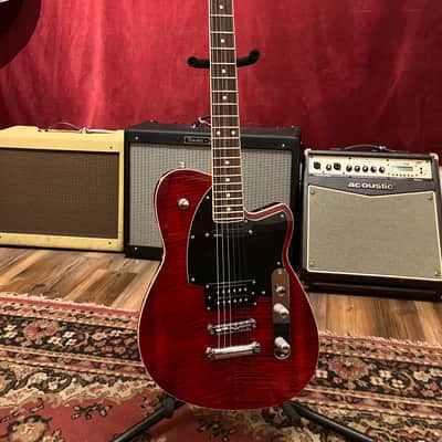 Reverend Reeves Gabrels Signature 2010 image 1