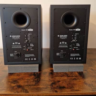 ADAM Audio T8V 8" Active Studio Monitors (Pair) 2020 - 2021 - Black image 2
