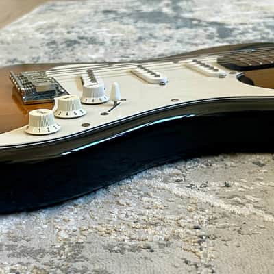 AXL Headliner Sunburst Stratocaster Electric Guitar image 5