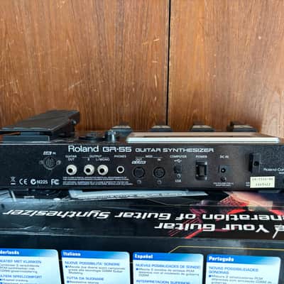 Roland GR-55 gr-55gk Guitar Synth w/ box, GK-3 Pickup, GK cable, power supply image 5