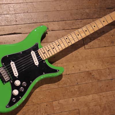 Fender Player Lead II Neon Green image 1