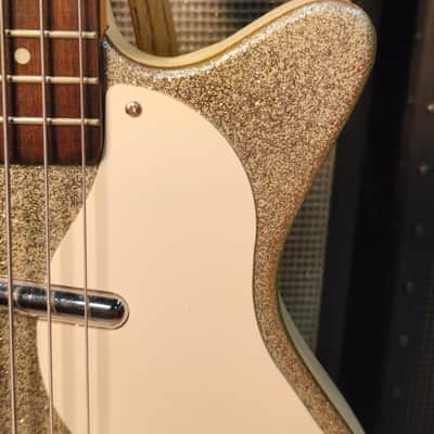 Danelectro 59DC Long Scale Bass 2010s Sparkling Champagne image 7