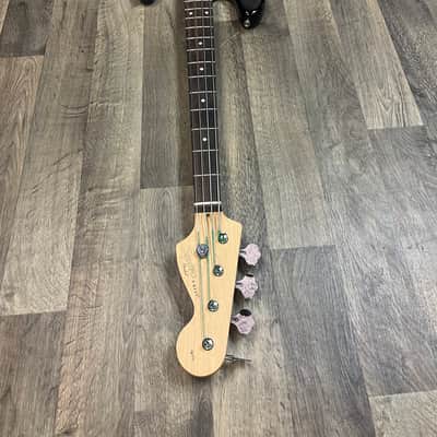 2011 Squier Precision Bass w/GB 8.5 LBS image 4