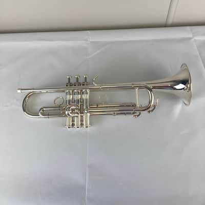 Getzen 907S Eterna Proteus Bb Trumpet – Silver Plated – Professional Model – Like New – w/ Case SM#3655 image 8