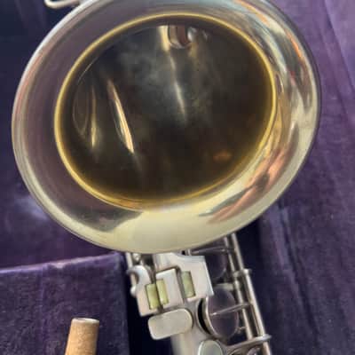 C.G. Conn Transitional Alto Sax 1932-33 Silver image 11