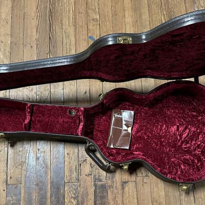 Taylor 214ce-SB DLX Left-Handed Sunburst with hardcase image 12