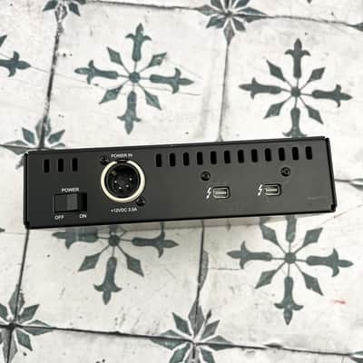 Universal Audio UAD-2 Satellite QUAD Core Thunderbolt DSP Accelerator image 2