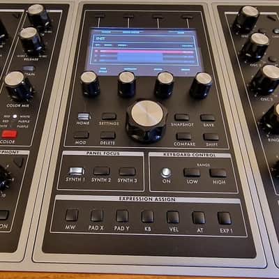 Moog One 8-Voice 61-Key Polyphonic Analog Synthesizer 2018 - Present - Black/Ash image 3