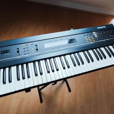 Ensoniq ESQ-1 Digital Wave Synthesizer 1986