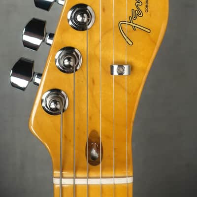 Fender American Professional II Telecaster® Thinline Transparent Daphne Blue image 9