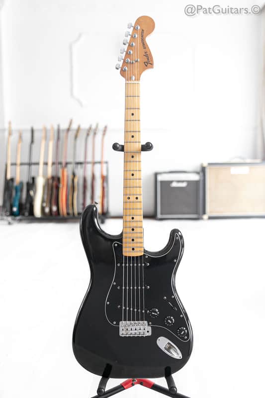 1978 Fender Stratocaster Maple Fretboard in Black - Very Good