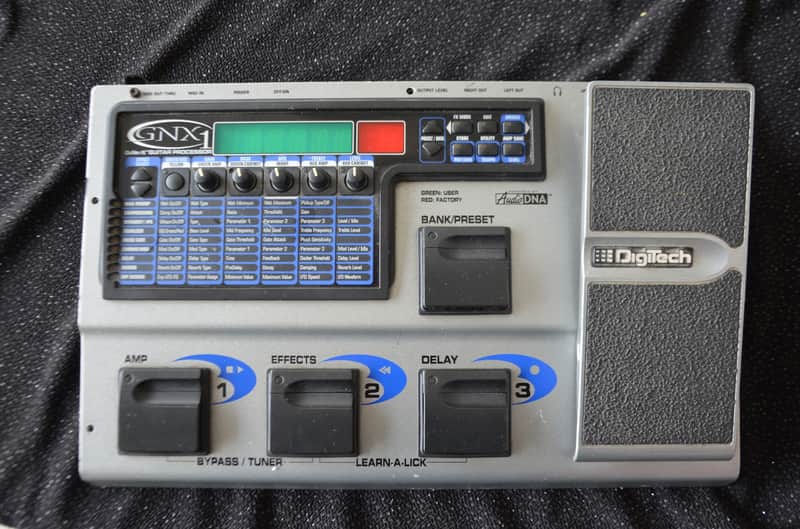 DigiTech GNX1 * Multi effect floor board * 48 Factory Presets, 48 User Presets * Sampling Rate - 44.1kHz image 1