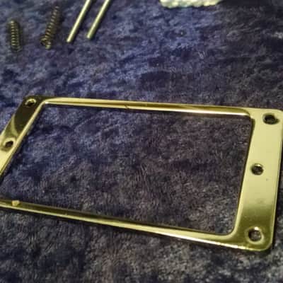 Ibanez metal pickup ring Chrome w/hardware image 3