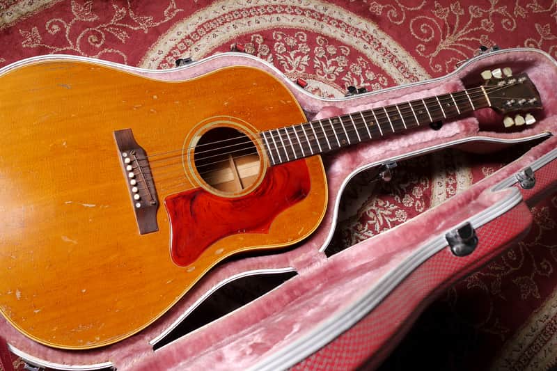 Gibson J-50 1967 - Natural