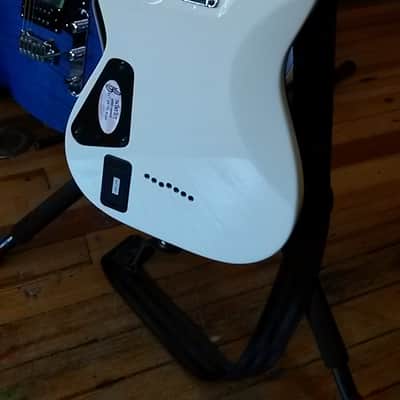 Schecter Demon 7  White image 5