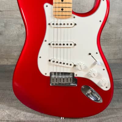Fender American Standard Stratocaster 2005 Candy Apple Red image 2