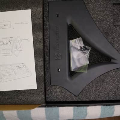 Novation Peak 8-Voice Polyphonic Synthesizer + Genuine Novation Peak Stand image 17