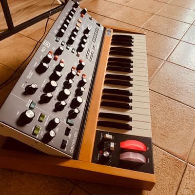 Behringer Poly D image 2