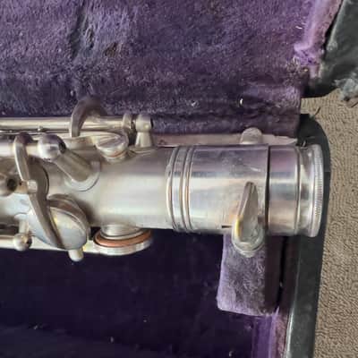 C.G. Conn Transitional Alto Sax 1932-33 Silver image 5