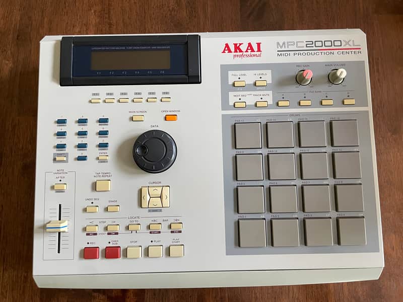 Akai MPC 2000XL Midi Production Center image 1