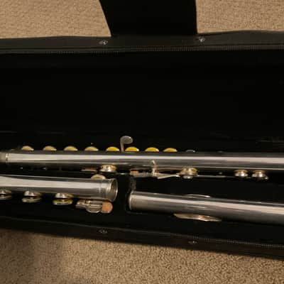 Gemeinhardt 3SHB Open hole Flute-All New Pads, New Case image 9