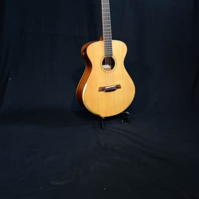 2017 Maestro Guitars Vera Modern 00 SB Original Series image 4