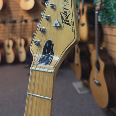 1983 Peavey T-25 (Maple Fretboard, Sunburst) image 3