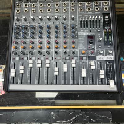 Mackie ProFX12 12-Channel Effects Mixer 2009 - 2015 - Dark Gray image 1
