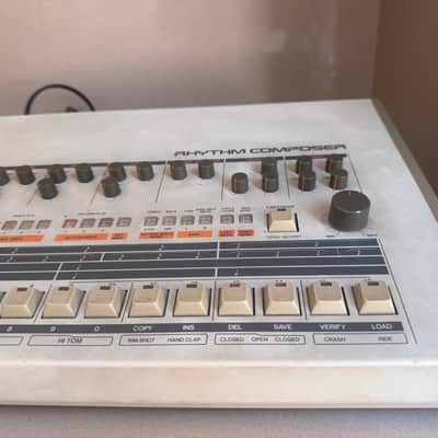Roland TR-909 Rhythm Composer 1983 - 1985 - White image 7
