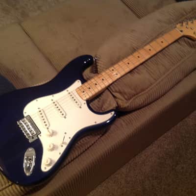 Squier Classic Vibe FSR '70s Sapphire Blue Stratocaster - No longer in production image 2