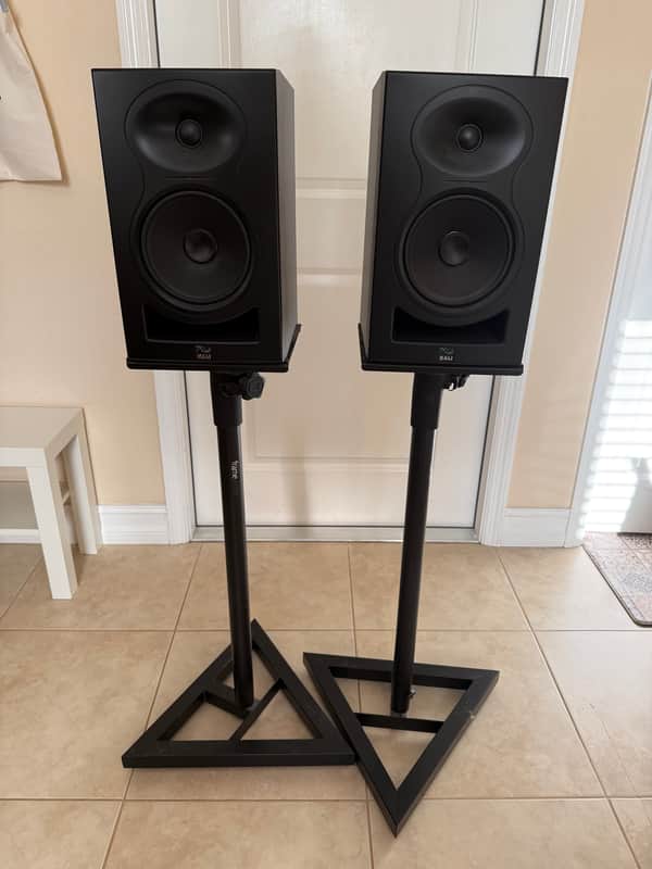 Kali Audio LP-6 V2 Active Studio Monitor 2021 - Present - Black image 1