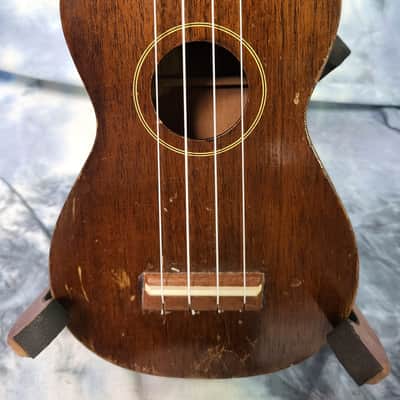 Video Demo Vintage RARE 1955 Gibson Soprano Brand Ukulele New Strings All Original Brand New Hard Shell Case image 2