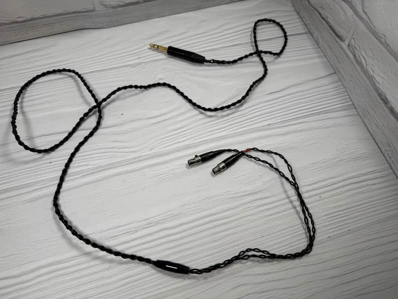 Audeze Cable 2m headphone cable (mini xlr to 6.3) image 1