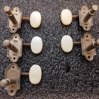 Vintage 1950's -60's Framus Guitar Tuner - 3/Side - Bass or Treble Side - One Tuner image 2