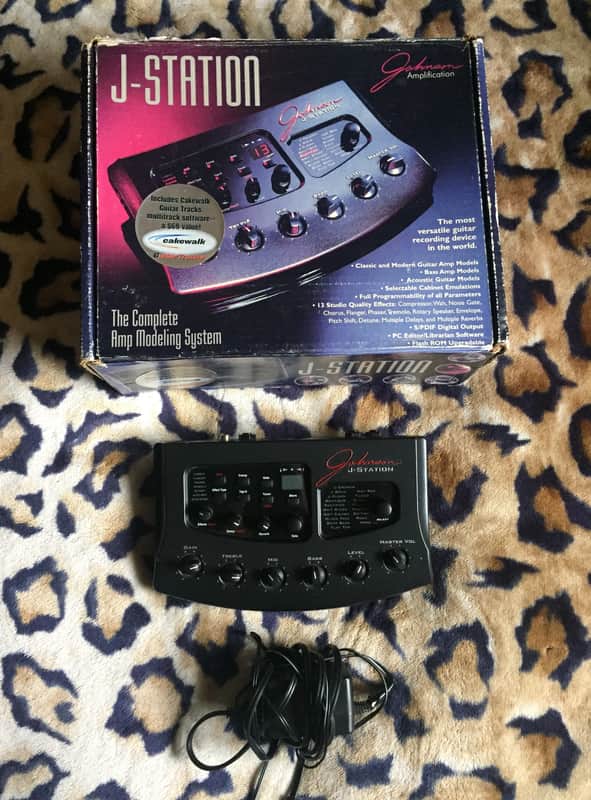 Johnson J-Station Amp Modeling System - Guitar / Bass Multi