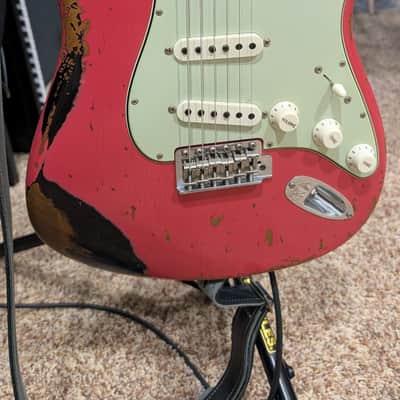 Fender Custom Shop GT11 Relic 60's  Stratocaster 2019 - Heavy Relic Red image 2