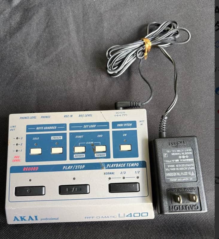 Akai U400 Riff O Matic Phrase Sampler Recorder with Adapter Manual Tested image 1