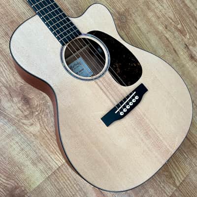 Martin 000C JR-E Natural image 6