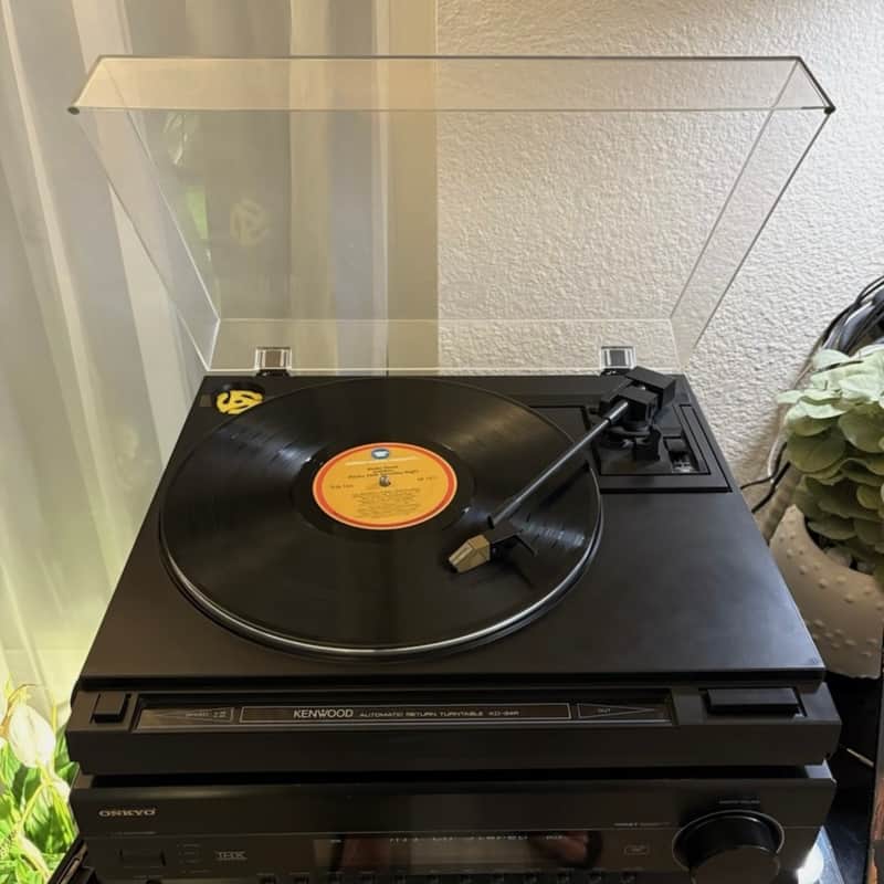 Kenwood KD-34R Belt-Drive Auto Return Turntable. Hitec 103 Cartridge.- Japan. Kenwood KD-34R Belt-Drive Auto Return Turntable. Hitec 103 Cartridge.- Japan.
