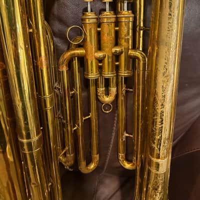 King 1140W Student Model 3-Valve BBb Tuba 2010s - Clear-Lacquered Brass image 7