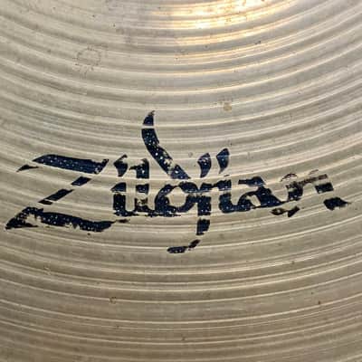 Zildjian New Beat 14" Hi Hat Set - Very Good Condition - 974/1424 Grams image 6