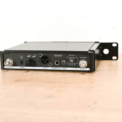 Shure BLX24R/B58 Handheld Wireless System - H10 Band (NO POWER SUPPLY) CG012MJ image 6