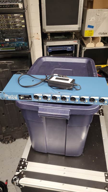 Radial SW8 Mk1 Analog Audio Switcher image 1