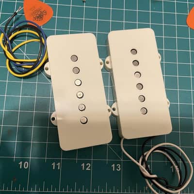 Fender Jazzmaster V-Mod II Pickups image 1