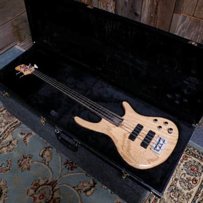 Roscoe Century Standard 4 Fretless 2013 Natural w/ Hard Case image 2