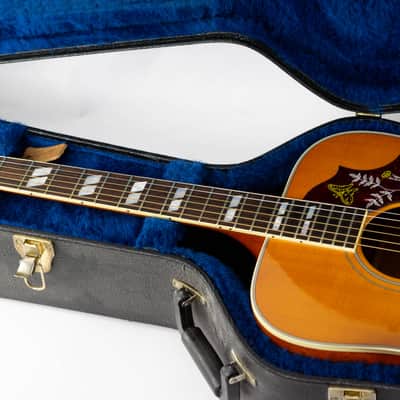 Gibson Hummingbird 2014 Heritage Cherry Sunburst image 24