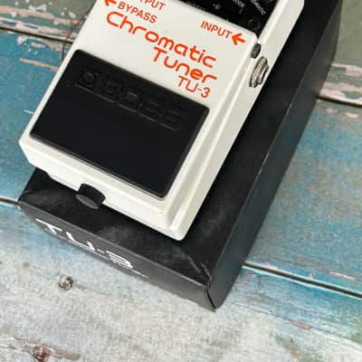 Boss TU-3 Chromatic Tuner 2009 - Present - White image 2