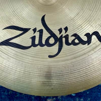 16” VINTAGE Zildjian AVEDIS SWISH 801g image 9