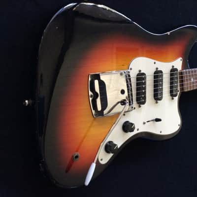 VINTAGE 1967 DOMINO SPARTAN 3 TONE SUNBURST MADE IN JAPAN MATSUMOKU  UPGRADED FENDER N3 SINGLE COIL image 2